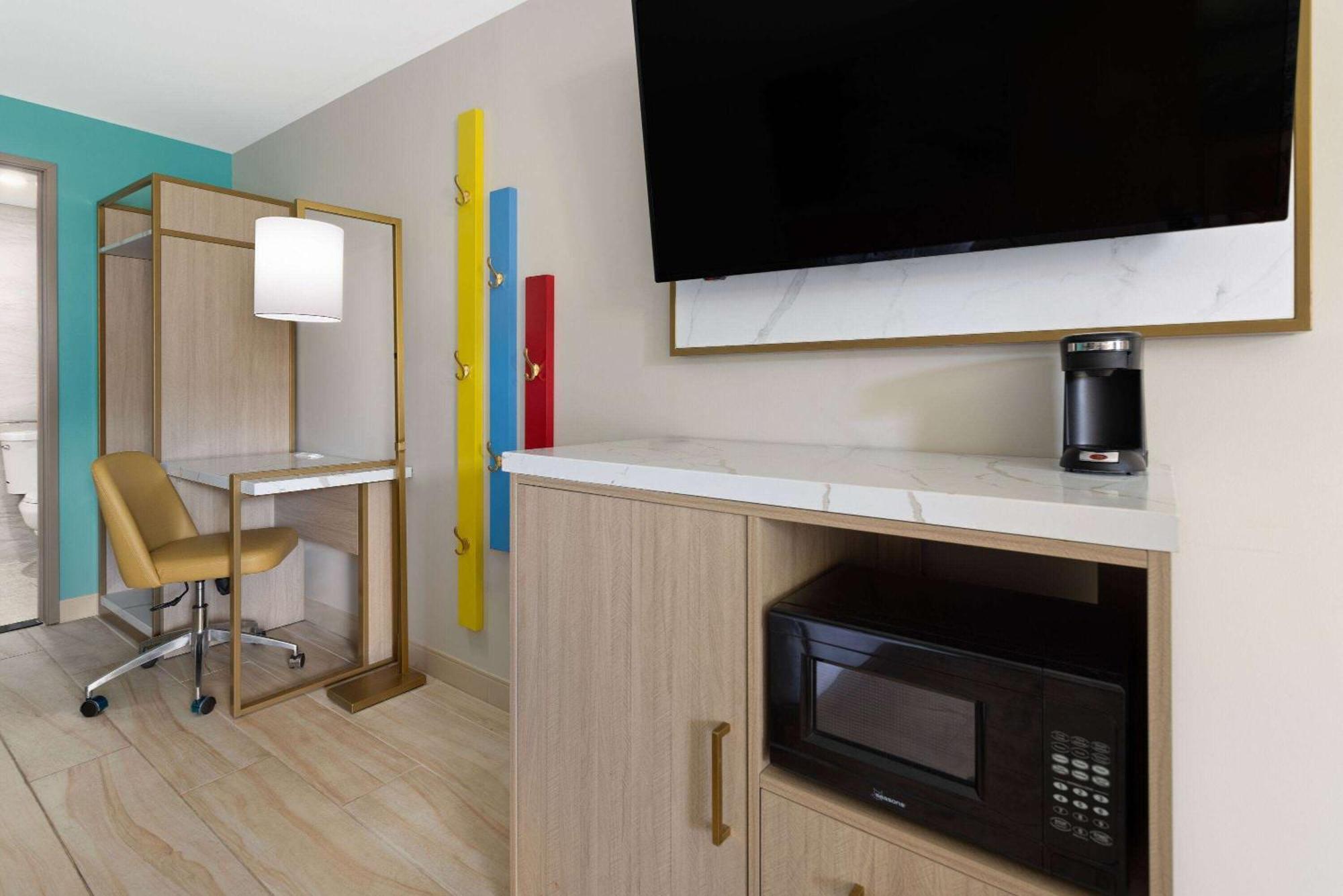 The Vibes Hotel, Trademark Collection By Wyndham Wildwood Exteriér fotografie